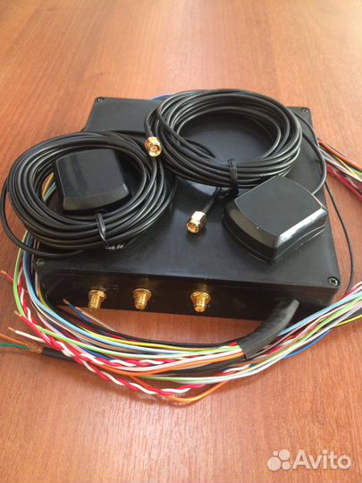 Бортовой блок GPS-глонасс-навигатор