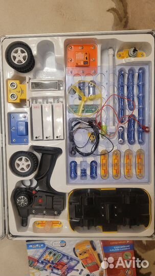 Конструктор знаток супер набор 1