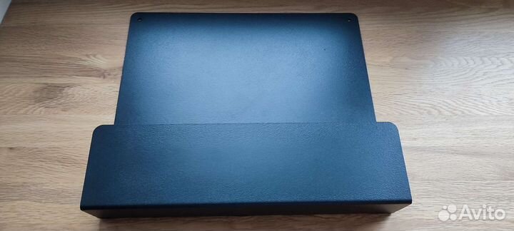 Чёрная металлическая ключница сканди не икеа