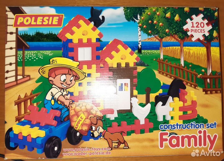Конструктор Семья 120 деталей новый