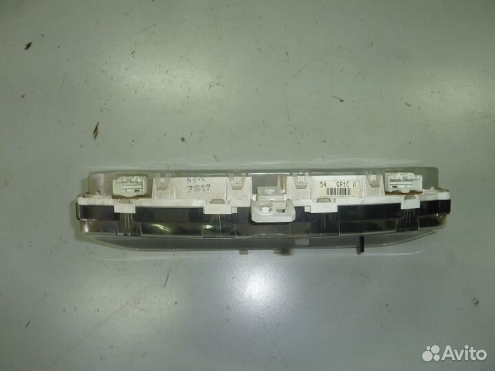 Mazda 6 gg панель приборов щиток МКПП