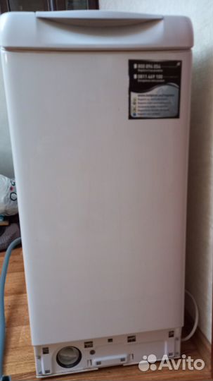 Продаю стиральную машину Hot Point Ariston