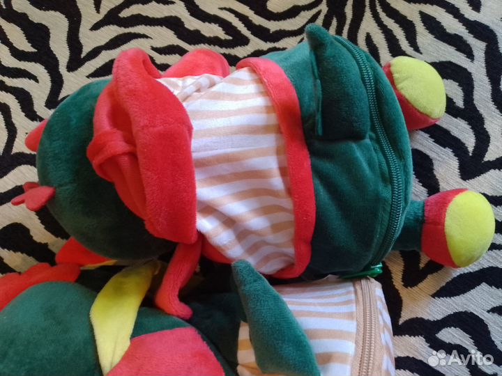 Игрушки для подарков Дракончики