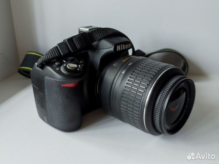 Зеркальный фотоаппарат Nikon D3100
