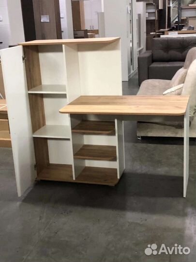 Стол письменный со шкафчиком