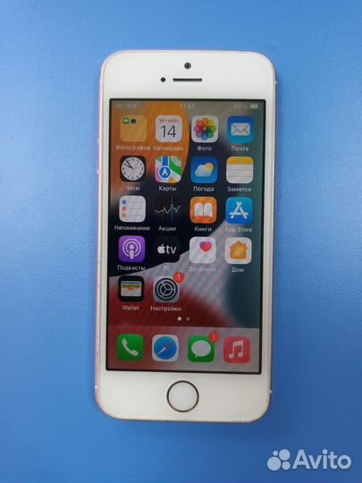 iPhone SE, 64 ГБ