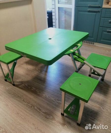 Раскладной стол-чемодан со стульями (зеленый)