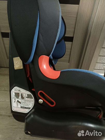 Детское автомобильное кресло бу 9-18кг + бустер