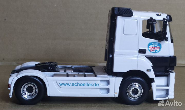 Mercedes-Benz Axor MP1 (schuco Junior)