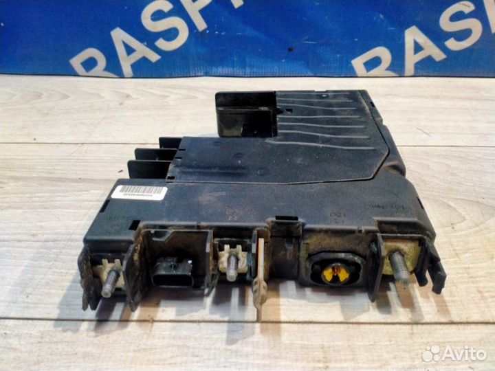 Блок предохранителей Mercedes-Benz 212.054 E 300