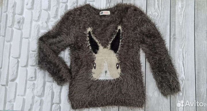 Свитер на девочку 110/116