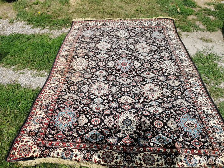 Ковёр времен СССР 2,05х 2,9