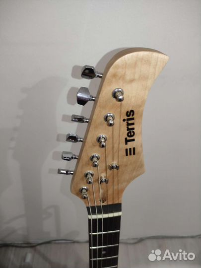 Электрогитара terris