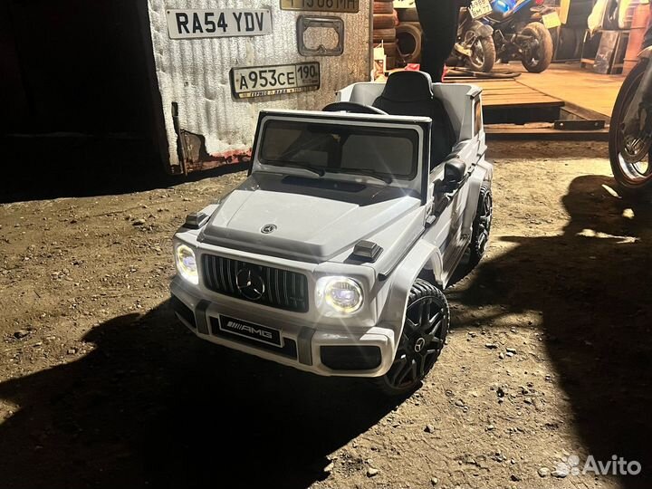 Электромобиль Mercedes G63