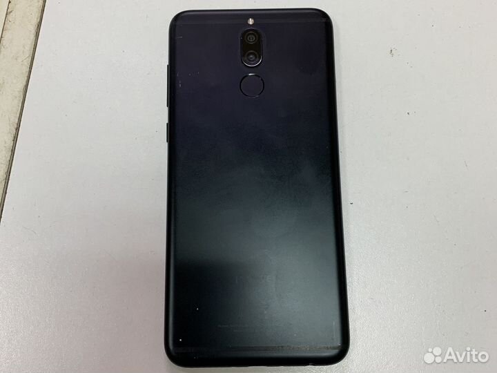 Мобильный телефон Huawei nova 2i 4/64 гб