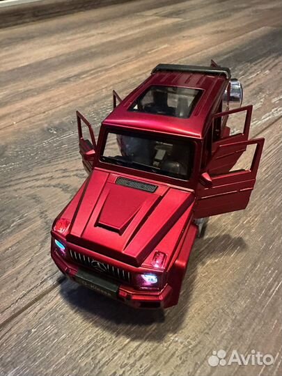 Металлическая машинка модель Брабус AMG Mercedes