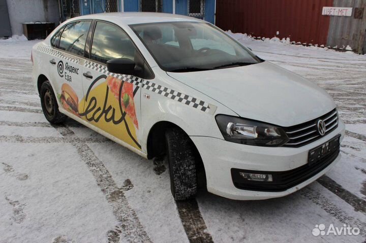 Автомобиль на запчасти Volkswagen Polo седан 1.6