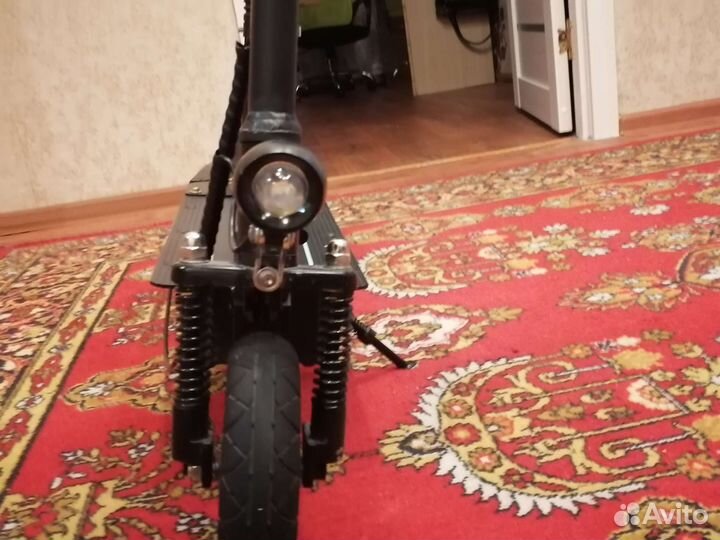 Самокат взрослый электрический бу