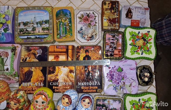 Жестяные банки из-под чая (за все)