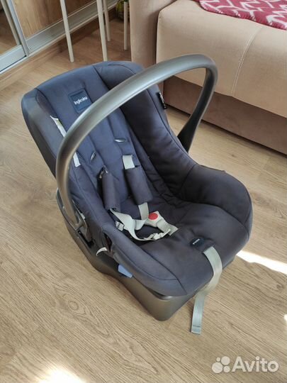 Детское авто кресло