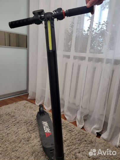 Самокат взрослый электрический бу