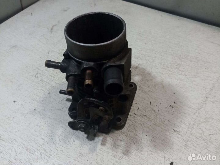 Дроссельная заслонка Opel Omega A