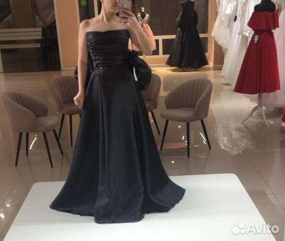 Вечернее платье