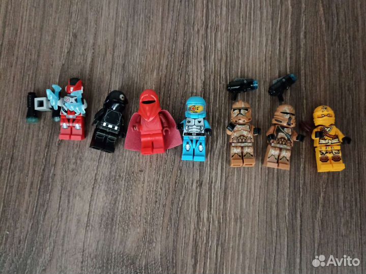 Lego минифигурки