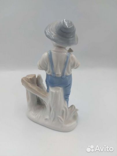 Винтажная Статуэтка 