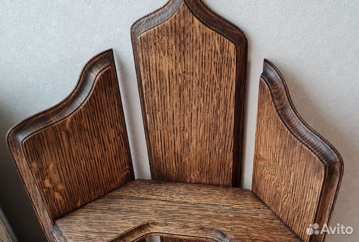 Угловая полочка для икон