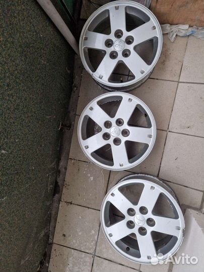 Литые диски r16 на mitsubishi outlander XL