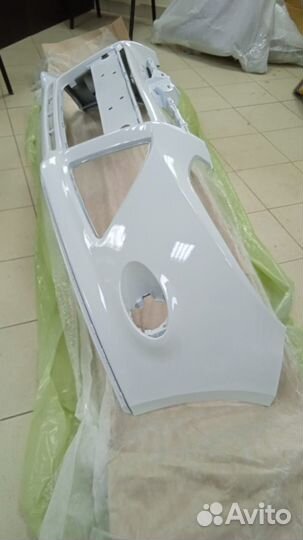 Передний бампер Форд Фокус 3 в цвет