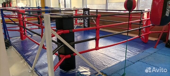 Боксерский ринг в раме