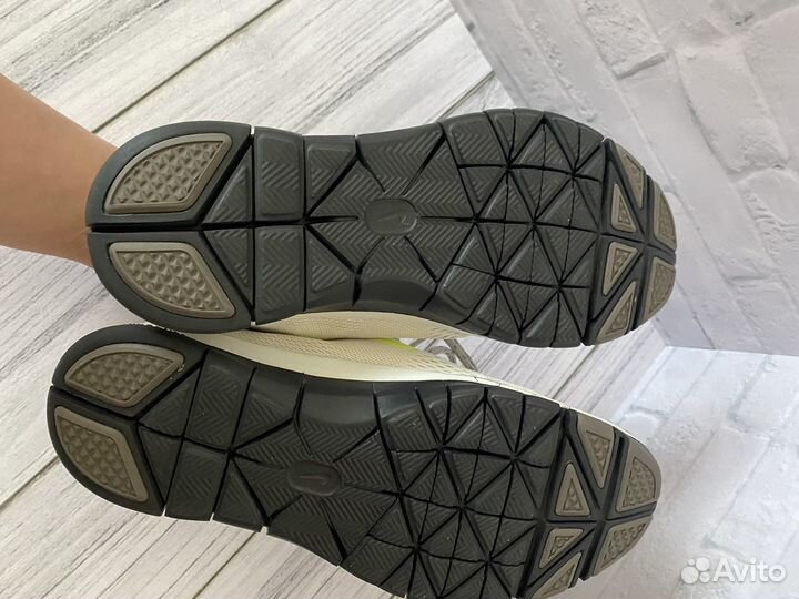 Кроссовки nike женские