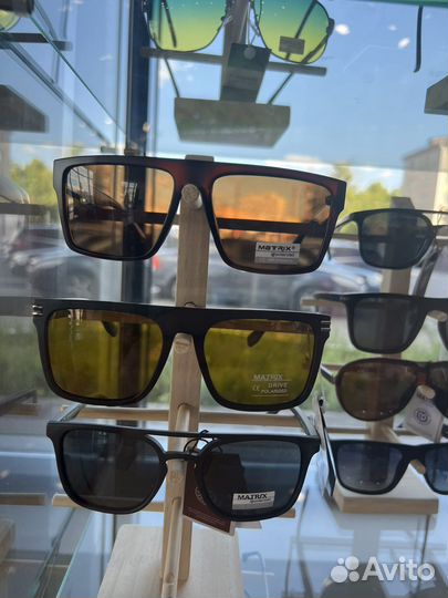 Солнцезащитные очки