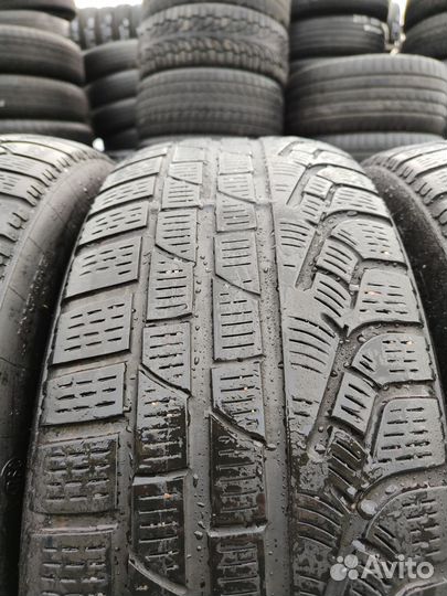 Pirelli Winter Sottozero 210 Serie II 225/60 R17 99H
