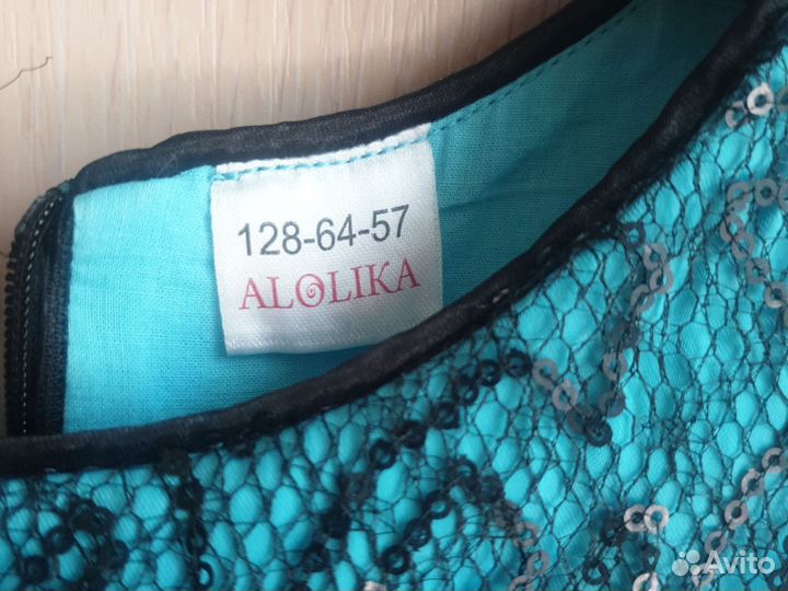 Нарядное платье для девочки 128