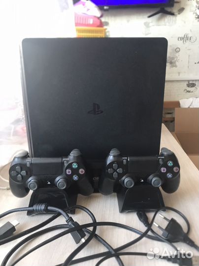 Sony playstation 4 slim 500gb CUH-2208A