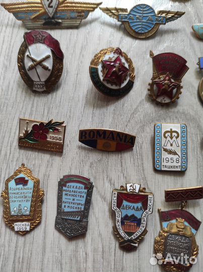 Значки разные тяжелые