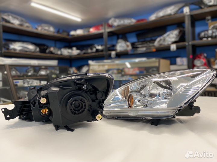 Фара новая Mitsubishi Lancer 9 правая хром