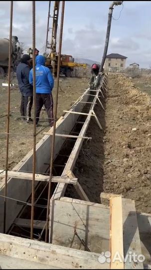 Заливка фундамента,бетонная работа