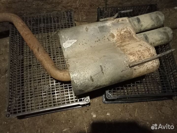 Глушитель на Mercedes 220 С