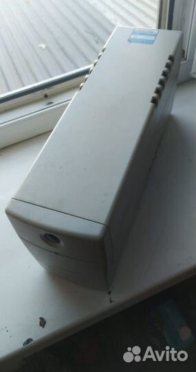 Источник бесперебойного питания ippon