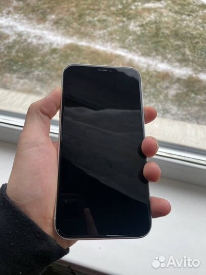 iPhone Xr, 128 ГБ