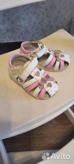 Босоножки для девочки