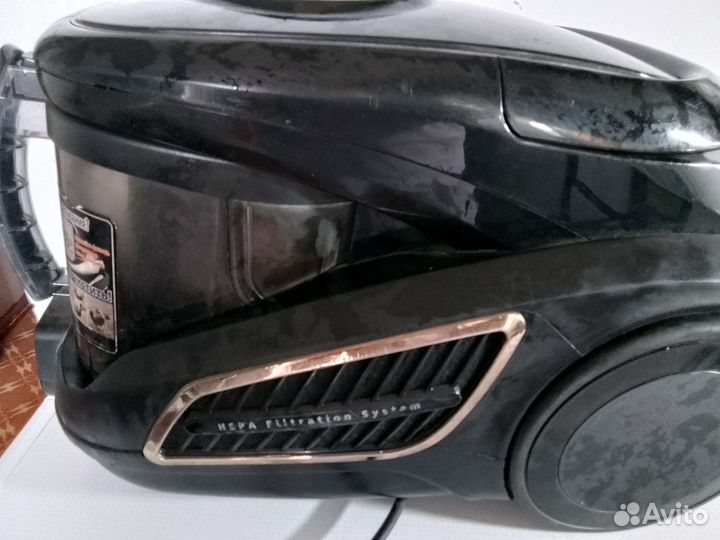 Пылесос Samsung SC9560 1800W