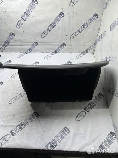 Бардачок торпедо Ford Focus 1