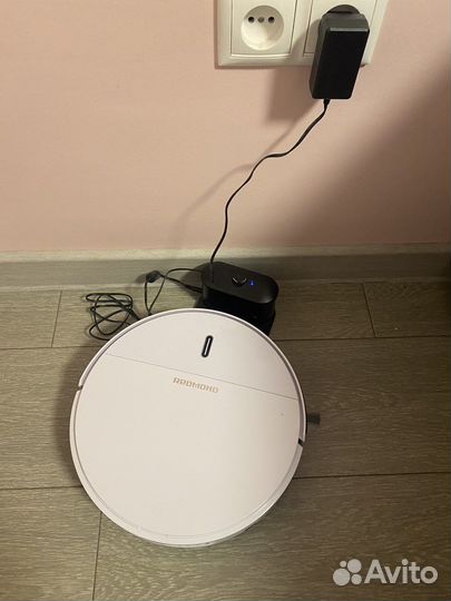 Робот пылесос redmond rv r450