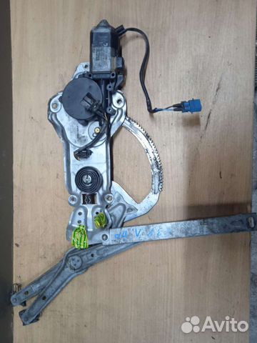 Стеклоподъёмник передний левый bmw 5 E34 бмв 5 E34