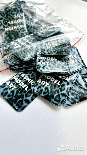 Объёмные наклейки (3D стикеры)